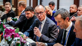 The war party takes Munich