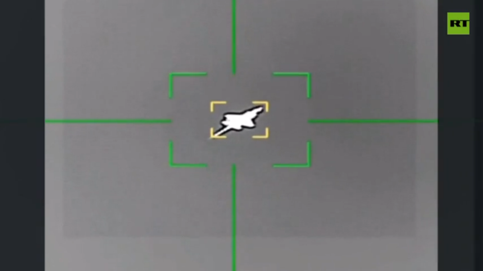 Iran claims F-35 hit (VIDEO)