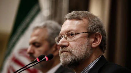 Irán confirma la muerte del alto funcionario de seguridad Ali Larijani en ataques de EE.UU. e Israel