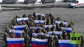 Russia and Ukraine exchange 300 POWs – MOD (VIDEO)