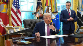 Trump threatens to wipe out Iran’s key oil port (PHOTOS, VIDEOS)