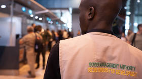 Floods force South Africa to shut border with neighbor (VIDEO)