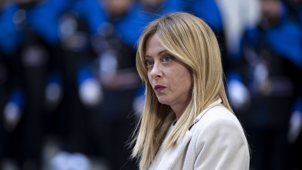 EU country suspends defense agreement with Israel