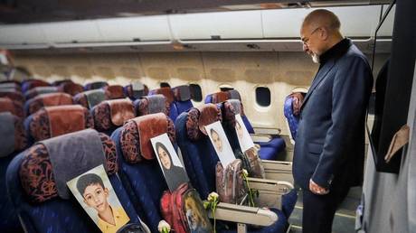 Iran and US to face off in Pakistan as Trump warns there is ‘no back-up plan’