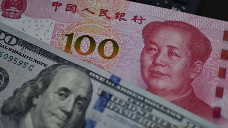 Indian refiners paying for Iranian oil in yuan &ndash; Reuters