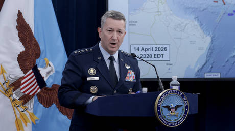 The Shadow Fleet Standoff Why the US Global Ship Hunt Could Backfire