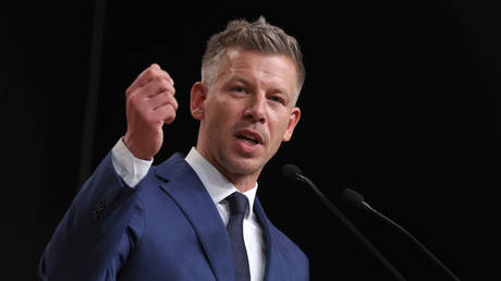 Hungary’s Magyar warns Netanyahu of arrest