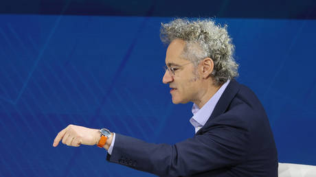 Mein AI – Palantir’s Alex Karp wants us to know he has big plans