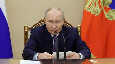 Putin warns of environmental impact of Ukrainian attacks on Russian refinery