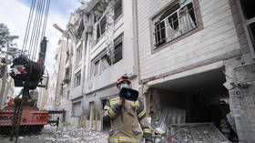 Trump vows to hit Iran ‘extremely hard’ as Tehran denies talks (VIDEOS, PHOTOS)