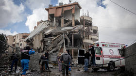 Israel continues invasion of Lebanon as Gulf states report no strikes (VIDEOS/PHOTOS)