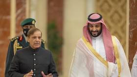 Saudi Arabia pledges $3 billion in aid to Pakistan