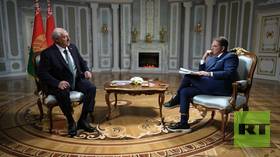 West would ‘gladly chew me up’ – Lukashenko to RT’s Rick Sanchez (VIDEO)