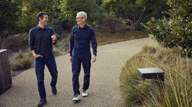 Tim Cook stepping down as Apple CEO