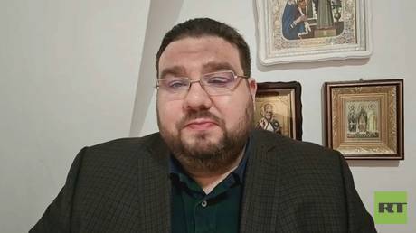Zelensky ‘involved up to his neck’ in corruption  – ex-diplomat