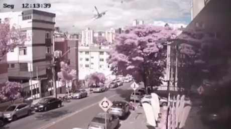Plane smashes into residential building in Brazil (GRAPHIC VIDEOS)