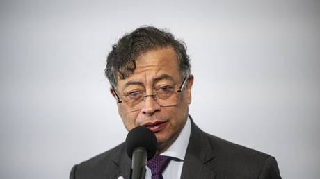 Colombian mercenaries ‘dying for nothing’ in Ukraine – president