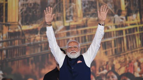 Modi urges Indians to cut fuel usage amid Iran war