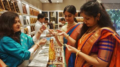 Why does Modi want Indians to curb their gold obsession?