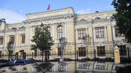 Russian court orders Euroclear to pay &euro;200 billion