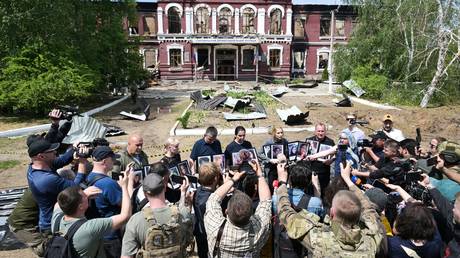 Russian envoy blasts BBC &lsquo;hypocrisy&rsquo; on Starobelsk massacre