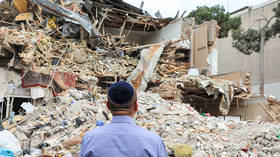 Iranians moved tons of bricks by hand to recover Torah scrolls – Jewish community member (VIDEO)