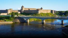 Baltic state warns boaters near Russian border