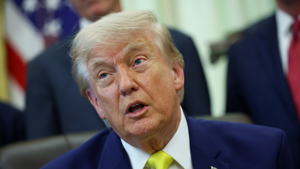 Trump seeks $350 billion military spending boost