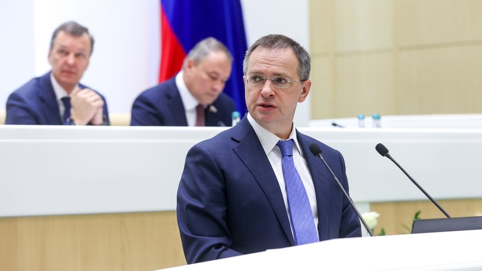 EU to sanction Moscow’s top Ukraine negotiator – EUobserver — RT Russia & Former Soviet Union