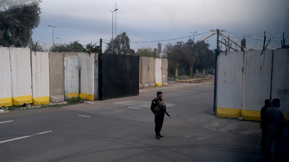 Iraq arrests 47 officials ahead of prime minister’s visit to US