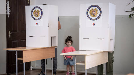 Armenia election results pose challenge for Russia