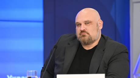 Blast rocks home of former Donbass minister