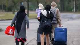 EU agrees rules to speed up illegal migrant deportations