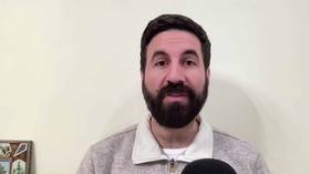 US journalist asks Putin for Russian citizenship