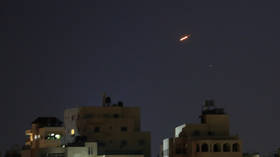 Iran fires missiles at Israel (VIDEOS)