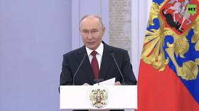 Putin takes part in Hero of Labor award presentation ceremony