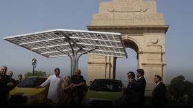 Indian capital to pay $1,000 to scrap old cars for EVs in fight against pollution