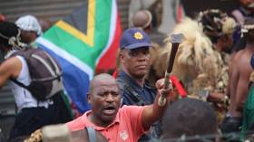 Police deployed as anti-immigrant protests spread in South Africa (VIDEOS)