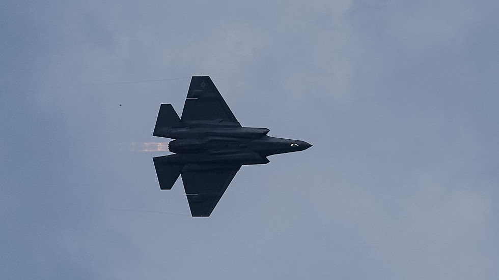 US launches third wave of strikes against Iran
