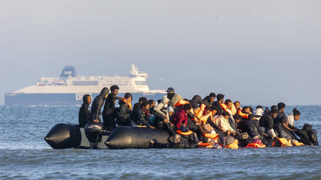 Four in five UK asylum grants ‘likely incorrect’ – watchdog