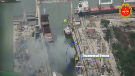 Russian kamikaze drones strike Ukrainian ships (MOD VIDEOS)