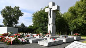 Poland blames Russia for Ukrainian who desecrated WWII memorials