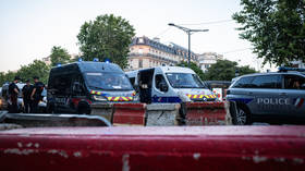 Three women wounded in Paris stabbing