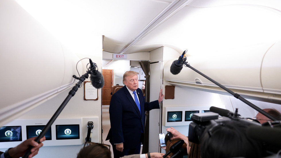 Trump teases Iran talks as Truth Social starts selling fast access to his posts