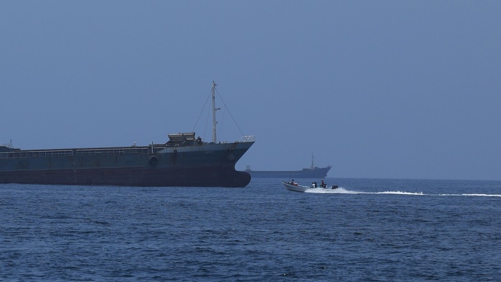 Indian ship sinks near Yemen after attack