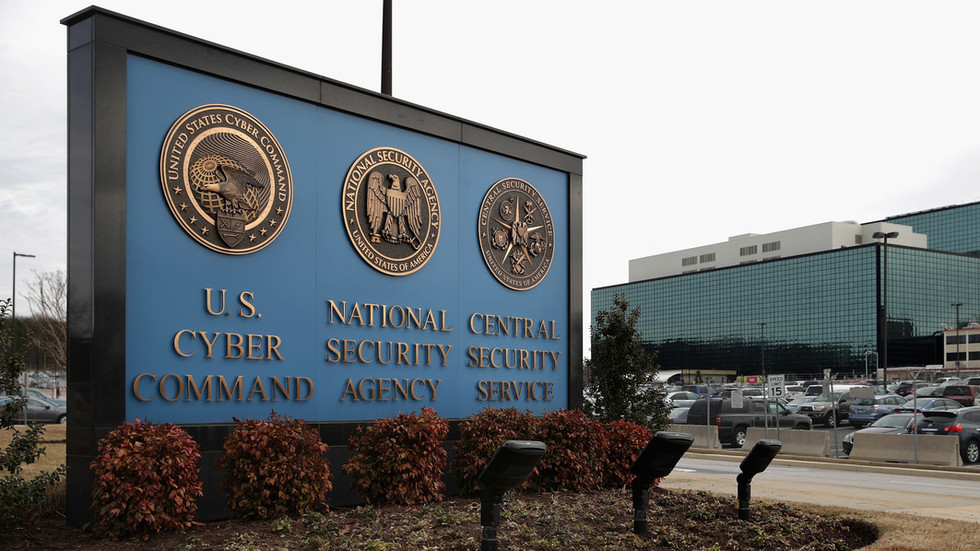 ‘Suicide cluster’ hits US military hackers – Bloomberg
