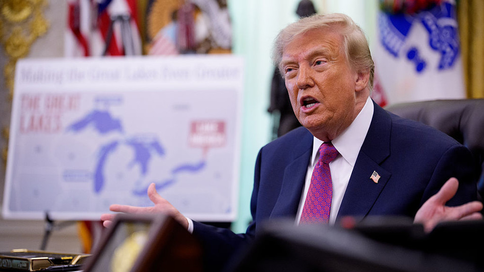 Trump demands Canadian companies relocate to US