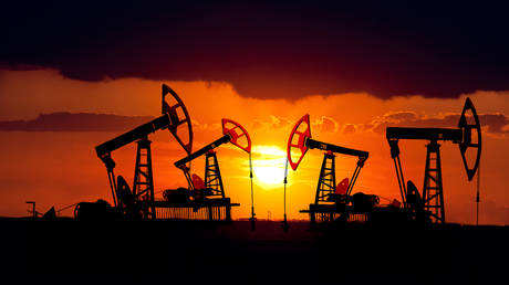 Kazakhstan reroutes oil exports after Ukrainian strikes