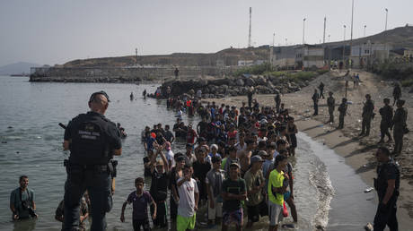 Spain rejects Morocco-s claim to sovereignty over enclaves