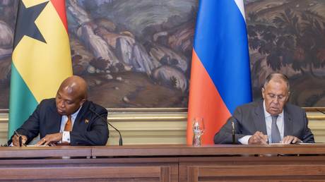 Ghana and Russia strike &lsquo;historic&rsquo; visa waiver deal